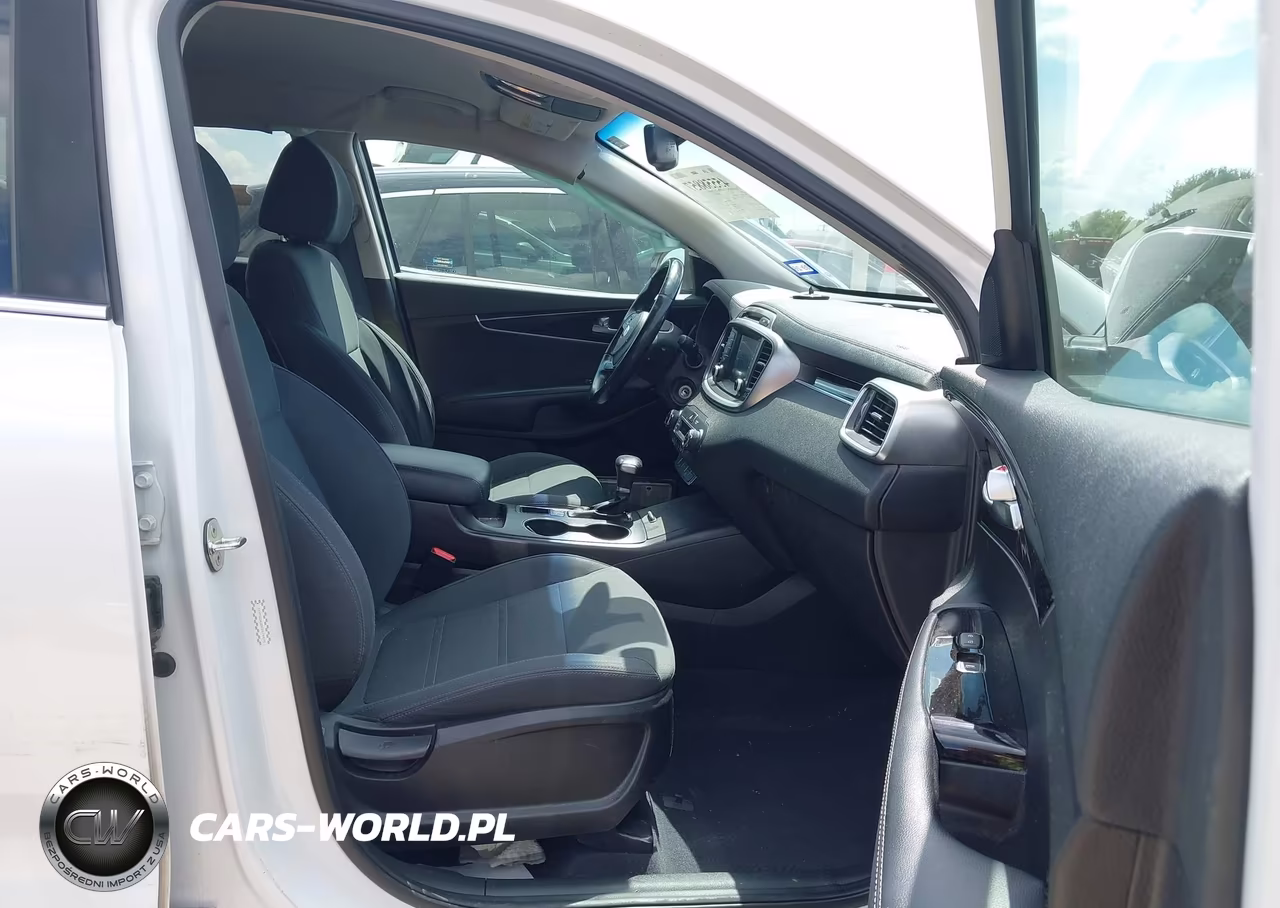 2019 Kia Sorento 2.4L Lx VIN:5XYPGDA30KG574475 - 5