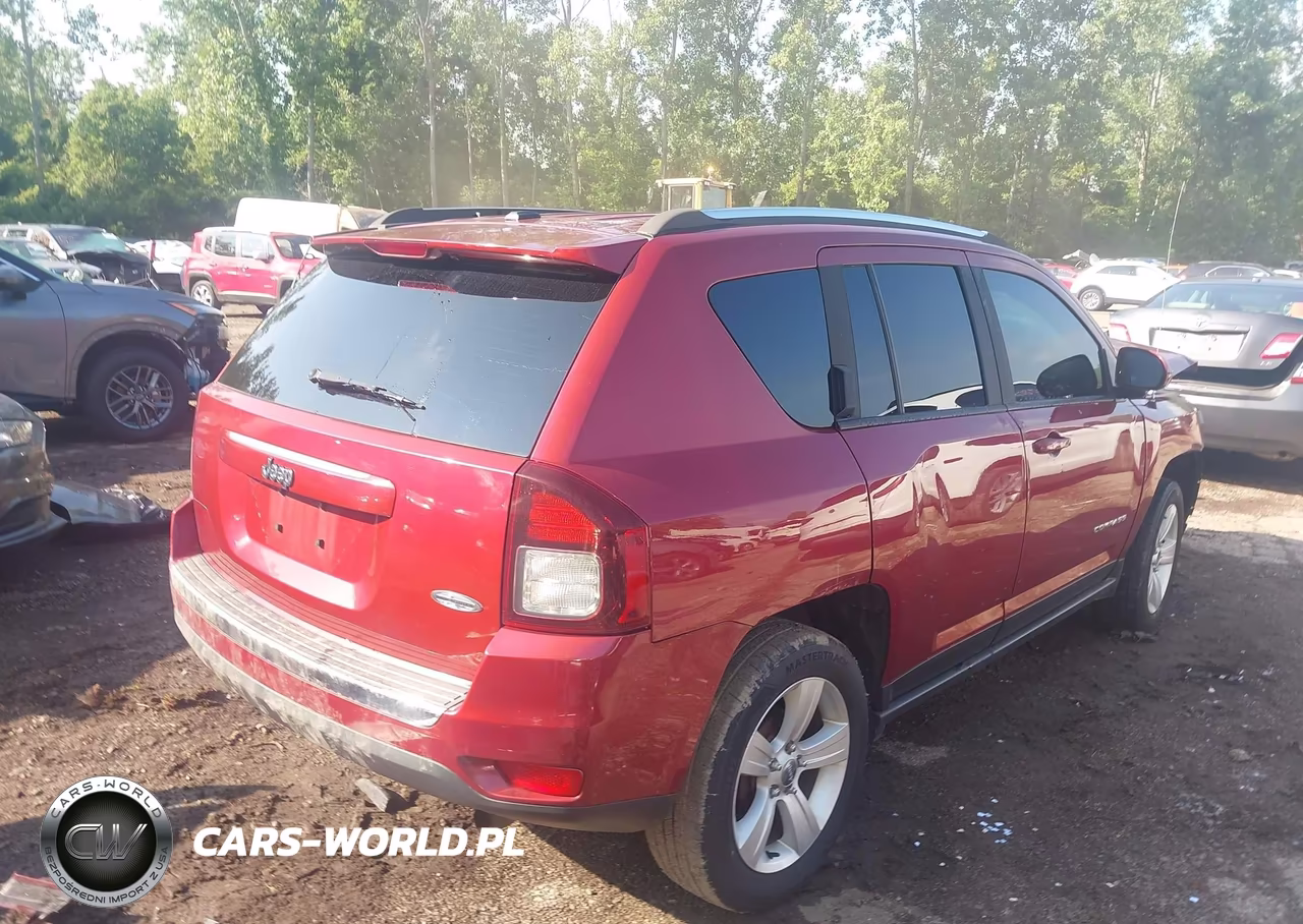 2015 Jeep Compass High Altitude Edition VIN:1C4NJCEA1FD400494 - 4