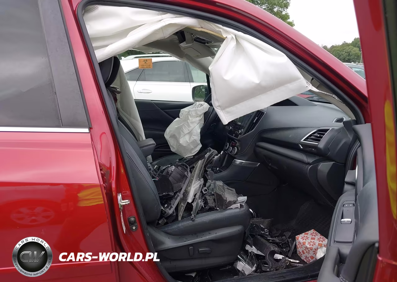 2020 Subaru Forester Touring VIN:JF2SKAXC0LH464048 - 5