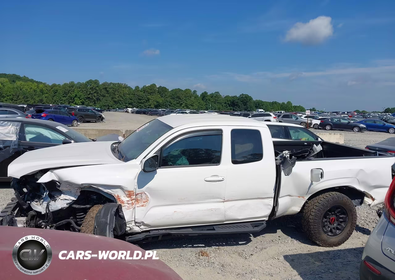 2023 Toyota Tacoma Sr V6 VIN:3TYRZ5CN0PT024487 - 13