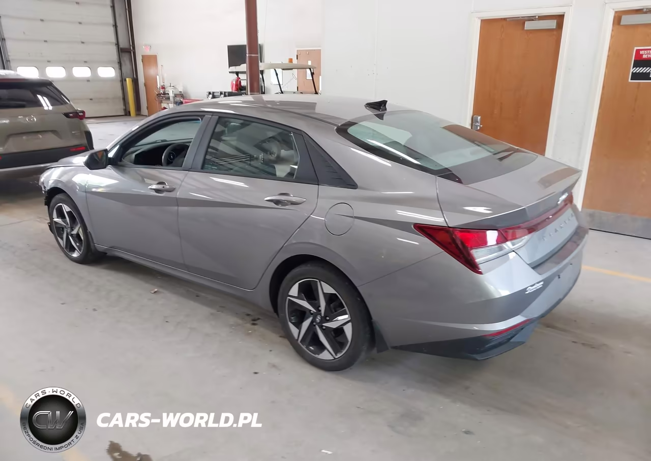 2023 Hyundai Elantra Sel VIN:KMHLS4AG9PU501266 - 3