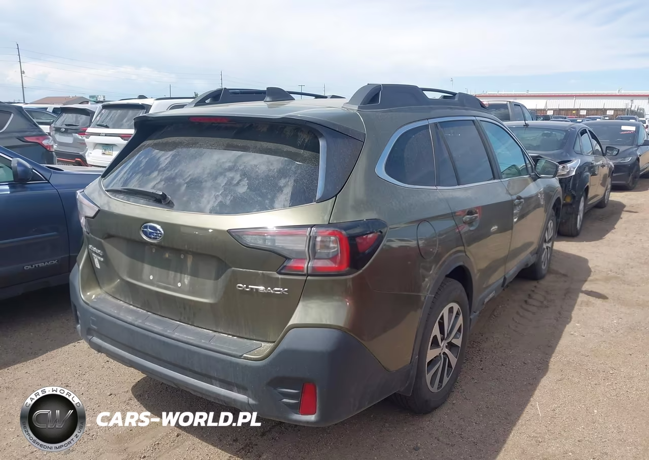 2020 Subaru Outback Premium VIN:4S4BTACC7L3111414 - 4