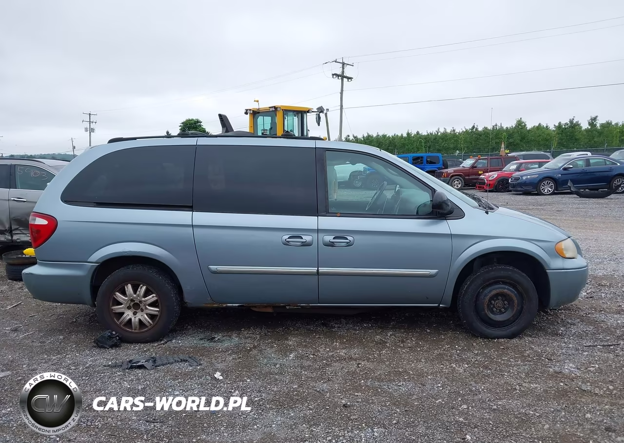 2006 Chrysler Town & Country Touring VIN:2A4GP54L86R714544 - 14