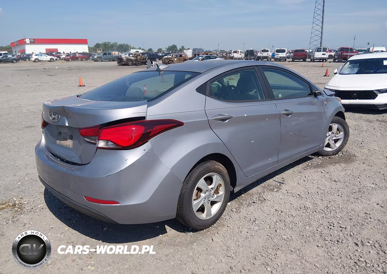 2015 Hyundai Elantra Se VIN:5NPDH4AE3FH563471 - 4