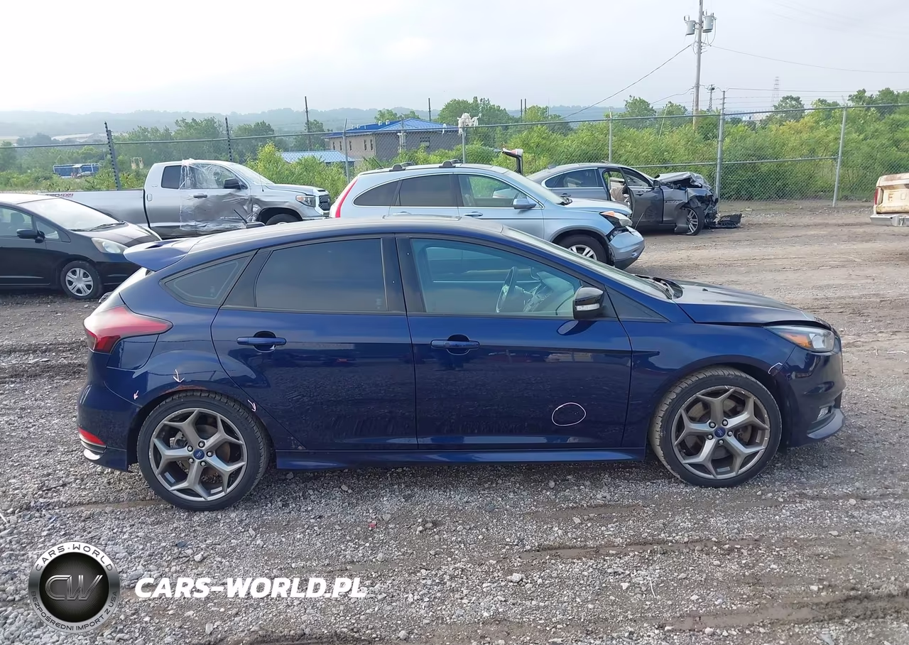 2016 Ford Focus St VIN:1FADP3L98GL375710 - 13