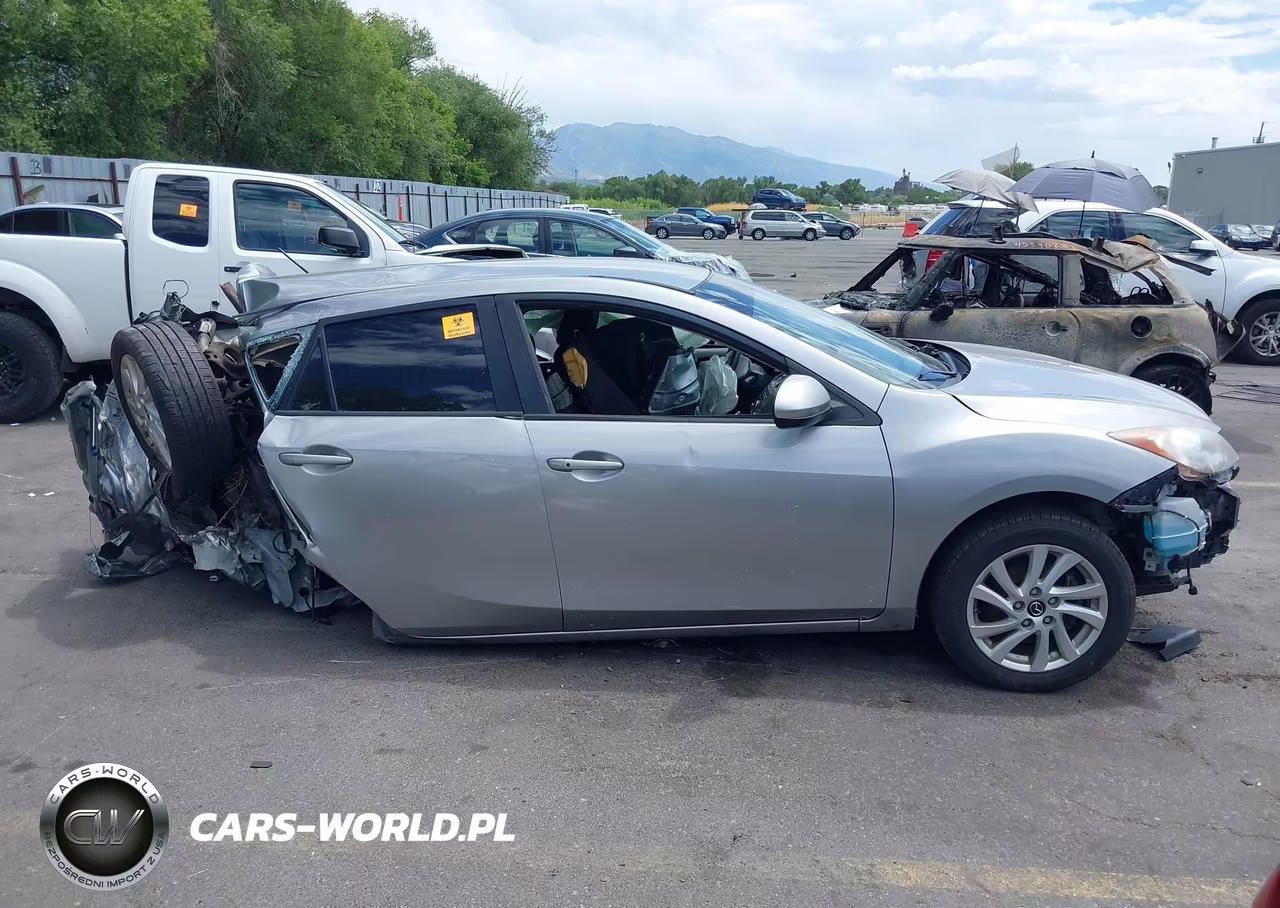 2013 Mazda Mazda3 VIN:JM1BL1LP5D1778020 - 13