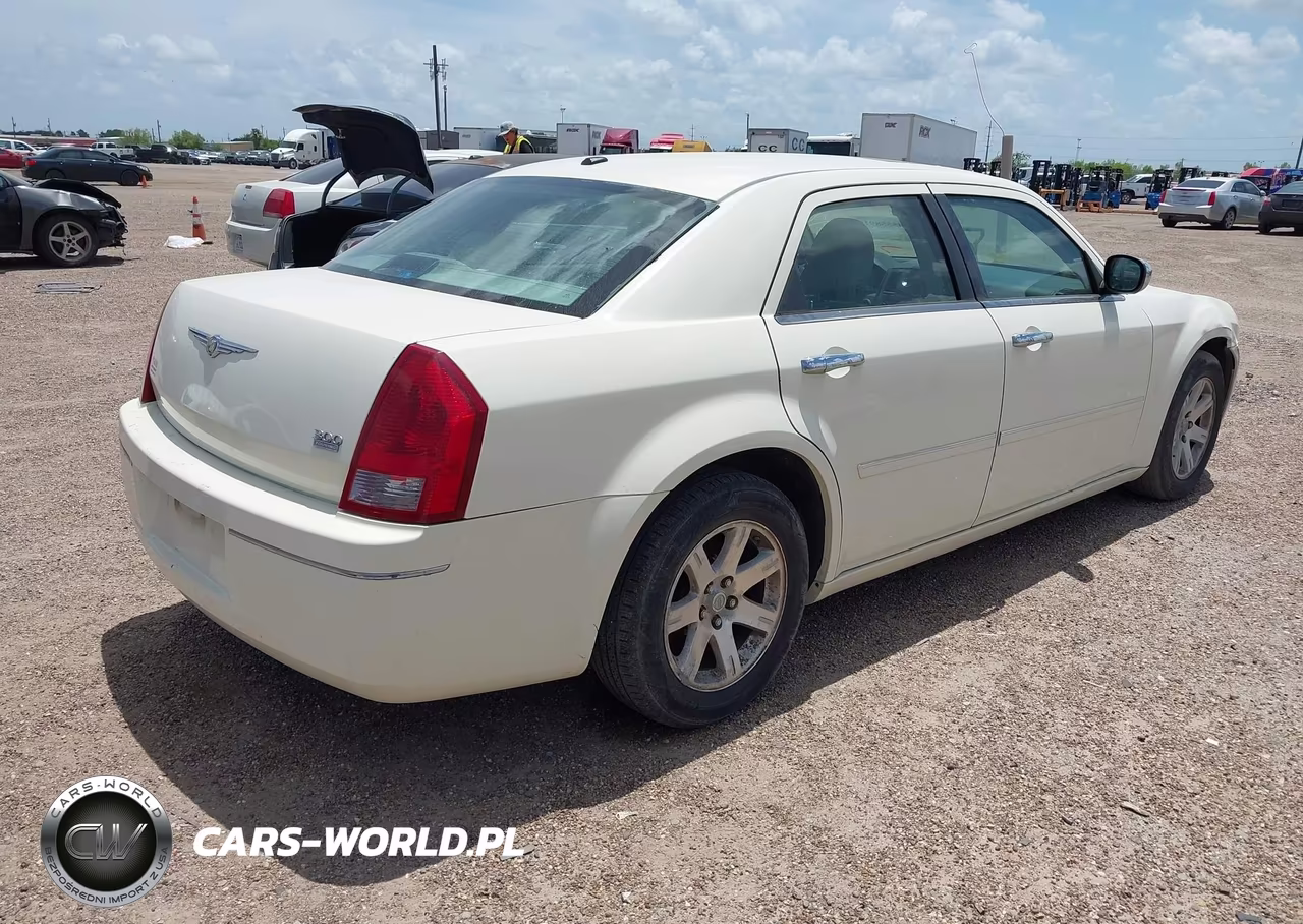 2006 Chrysler 300 Touring VIN:2C3LA53G36H342907 - 4
