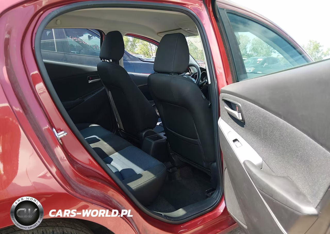 2020 Toyota Yaris L VIN:3MYDLBYV9LY715942 - 8