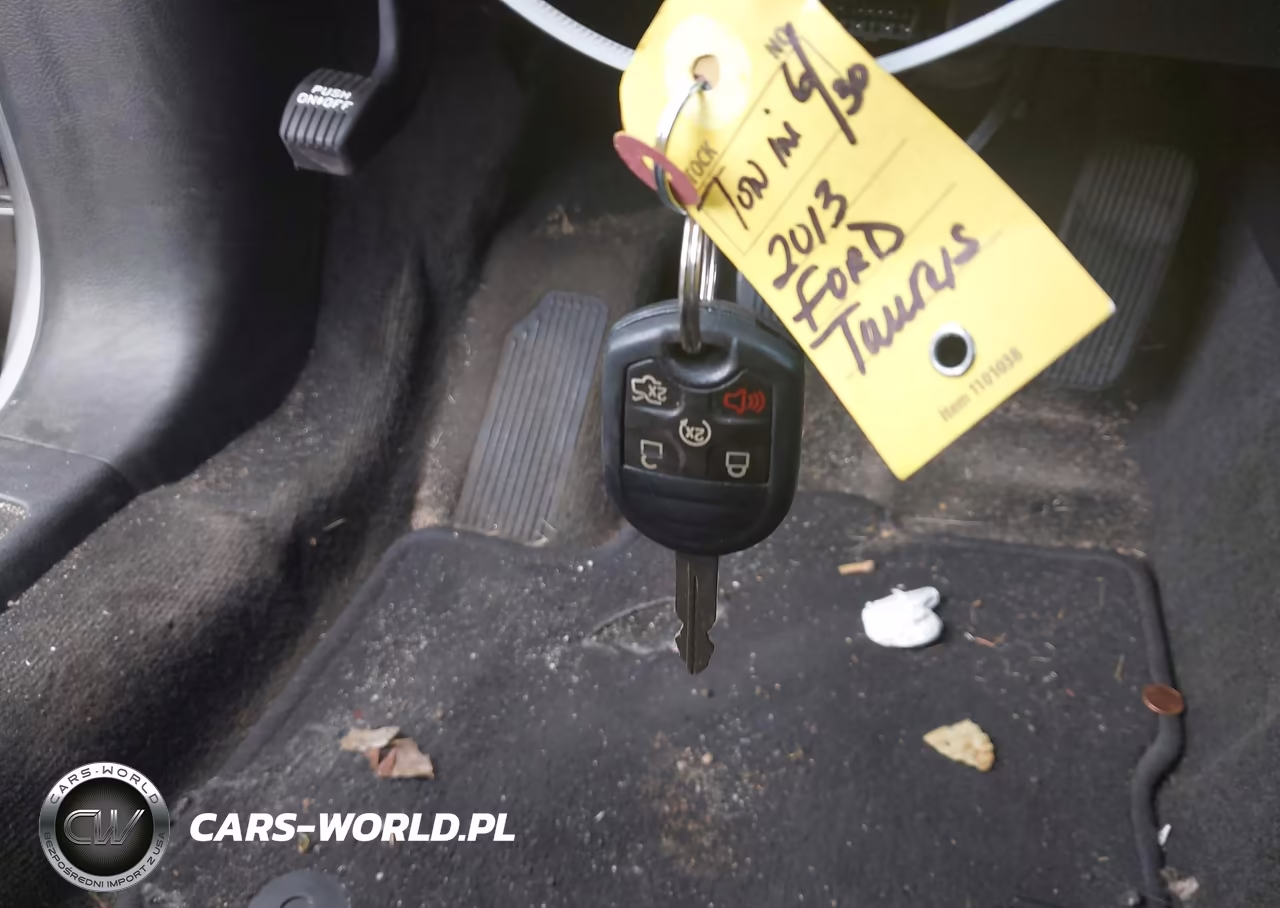 2013 Ford Taurus Sel VIN:1FAHP2E80DG173366 - 11