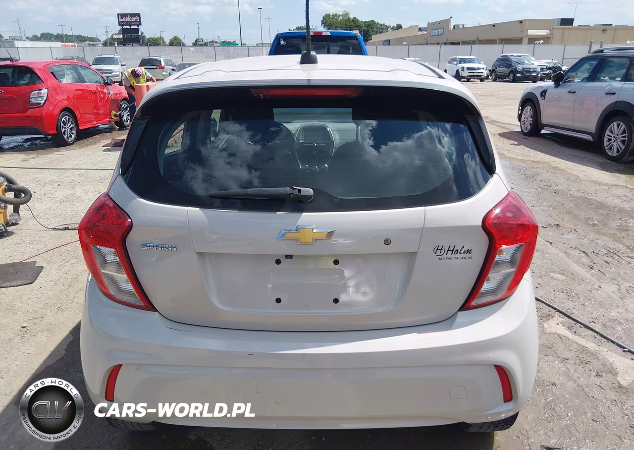2017 Chevrolet Spark Ls Cvt VIN:KL8CB6SA1HC751076 - 16