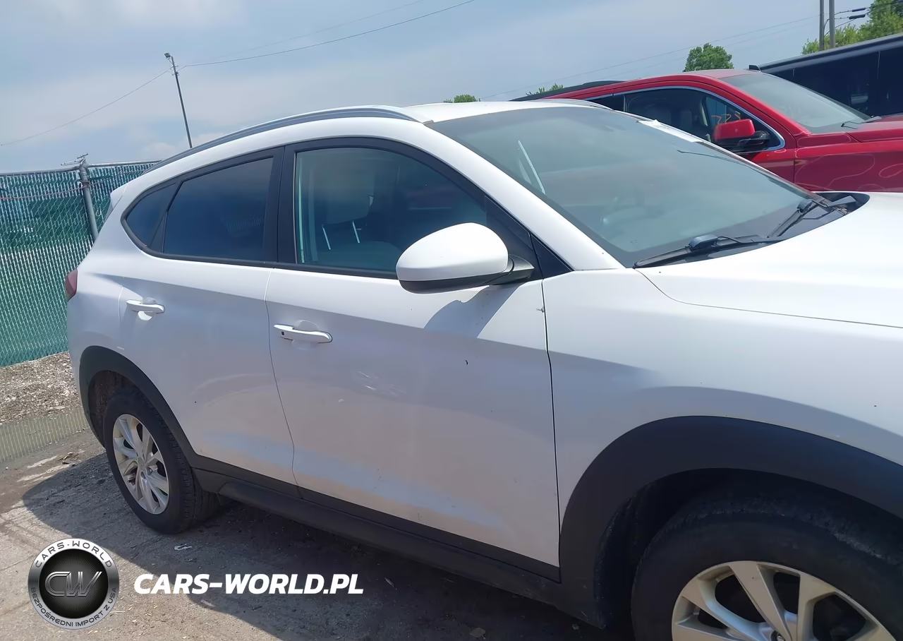 2019 Hyundai Tucson Value VIN:KM8J3CA44KU066301 - 13