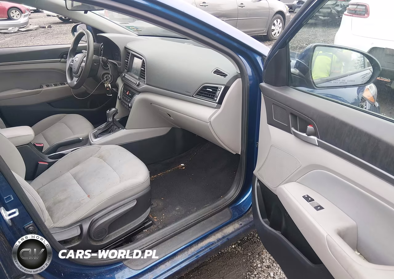 2017 Hyundai Elantra Se VIN:5NPD84LF0HH120428 - 5