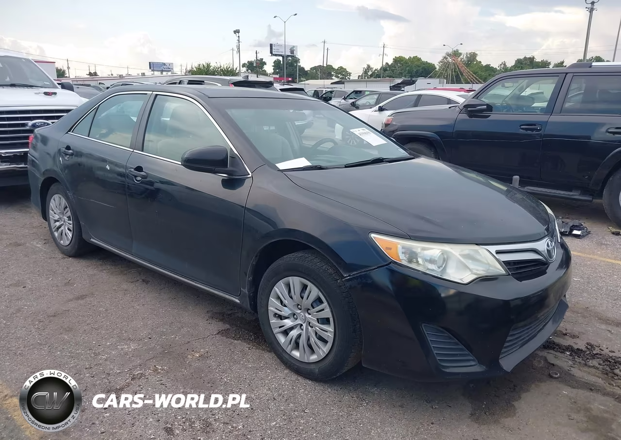 2014 Toyota Camry Le