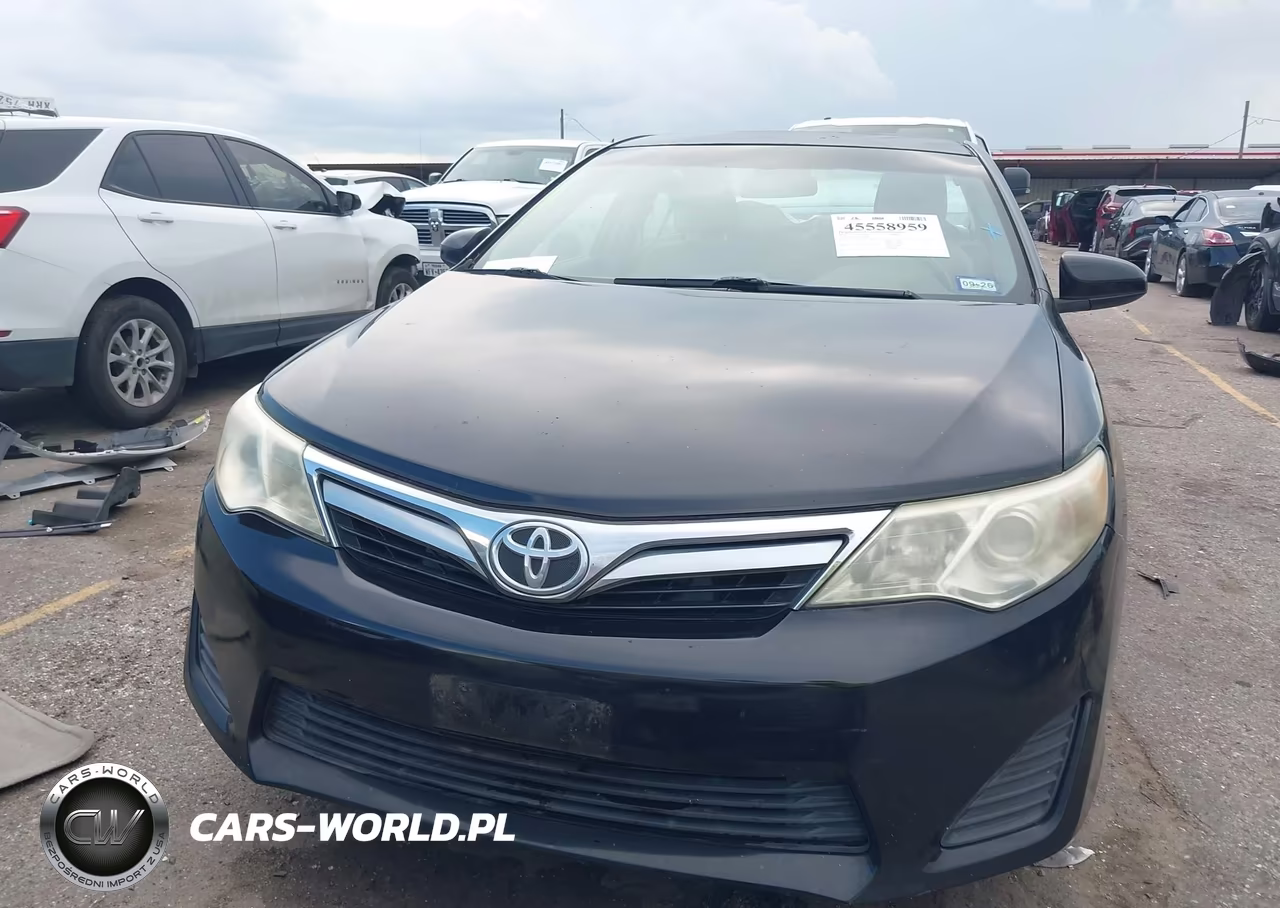 2014 Toyota Camry Le VIN:4T1BF1FK3EU305008 - 12
