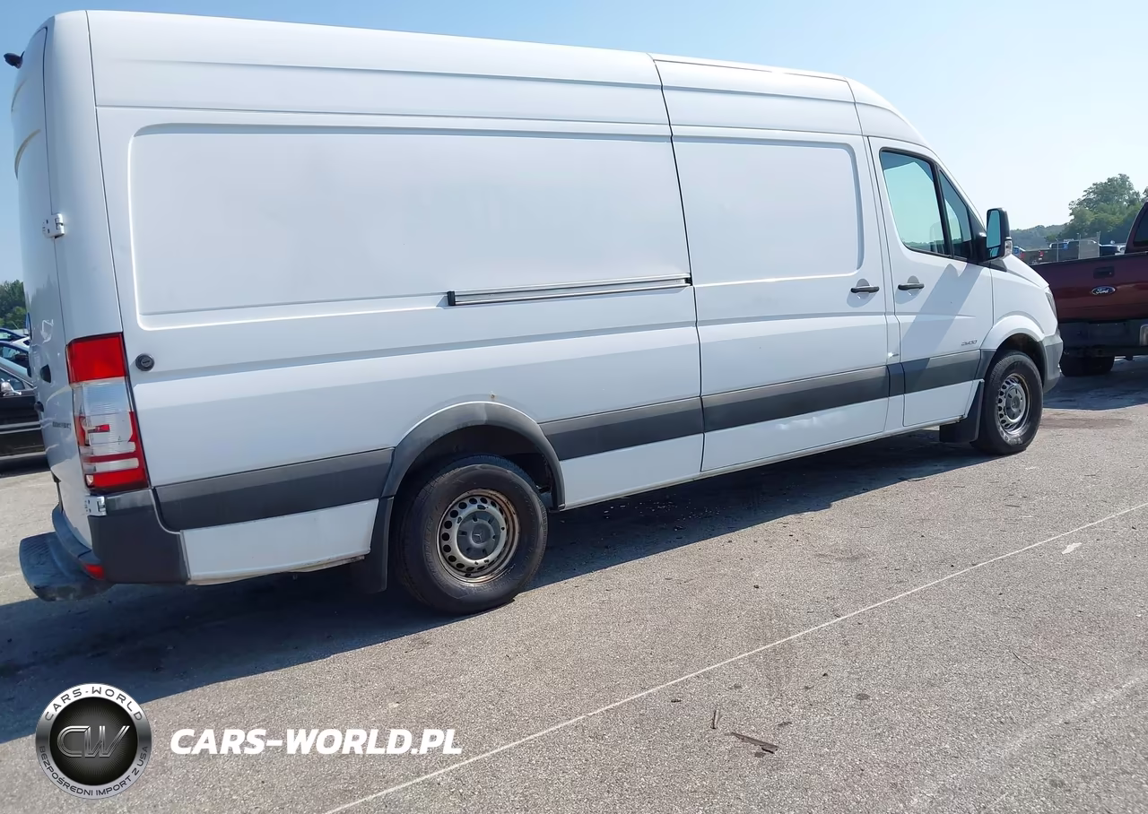 2016 Mercedes-Benz Sprinter 2500 High Roof VIN:WD3PE8DD3GP302096 - 4