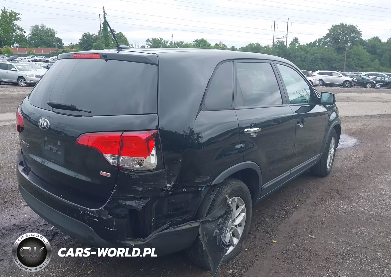 2015 Kia Sorento Lx VIN:5XYKT3A6XFG578503 - 4