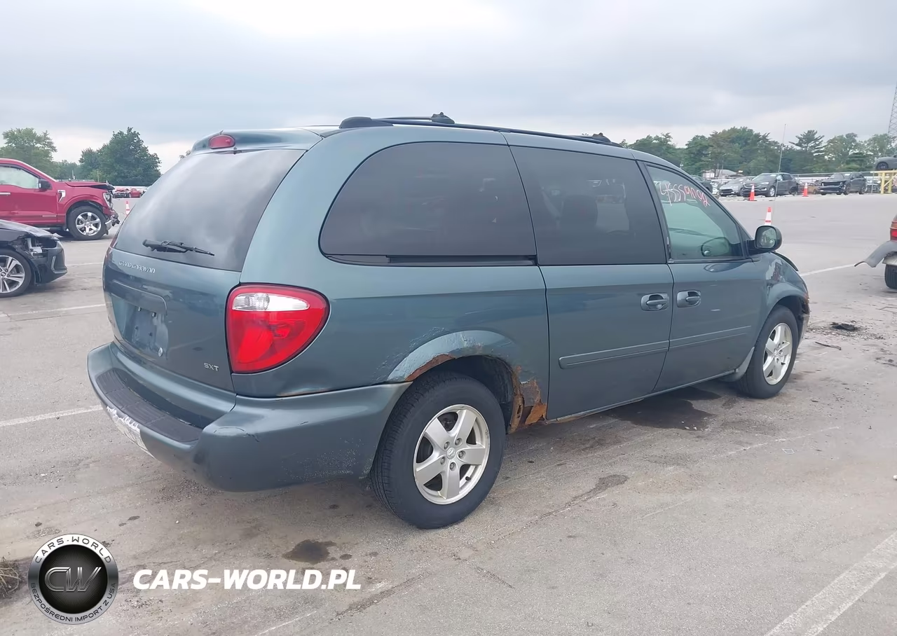 2005 Dodge Caravan Sxt VIN:2D4GP44L15R397448 - 4