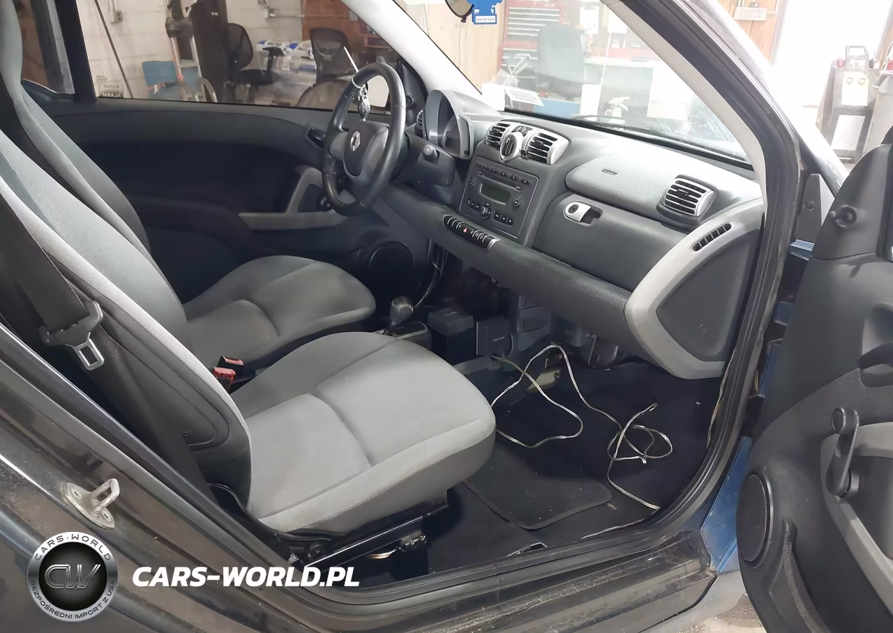 2009 Smart Fortwo Pure VIN:WMEEJ31X39K211390 - 5