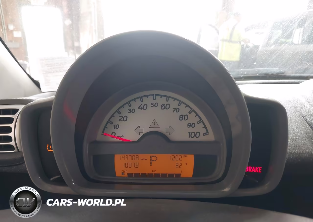 2009 Smart Fortwo Pure VIN:WMEEJ31X39K211390 - 7