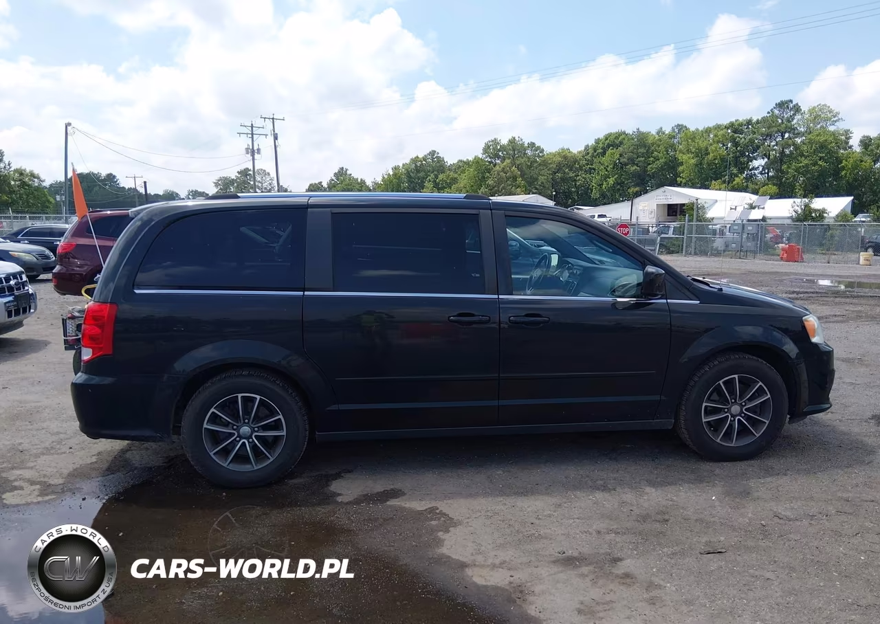 2017 Dodge Grand Caravan Sxt VIN:2C4RDGCG9HR558413 - 13