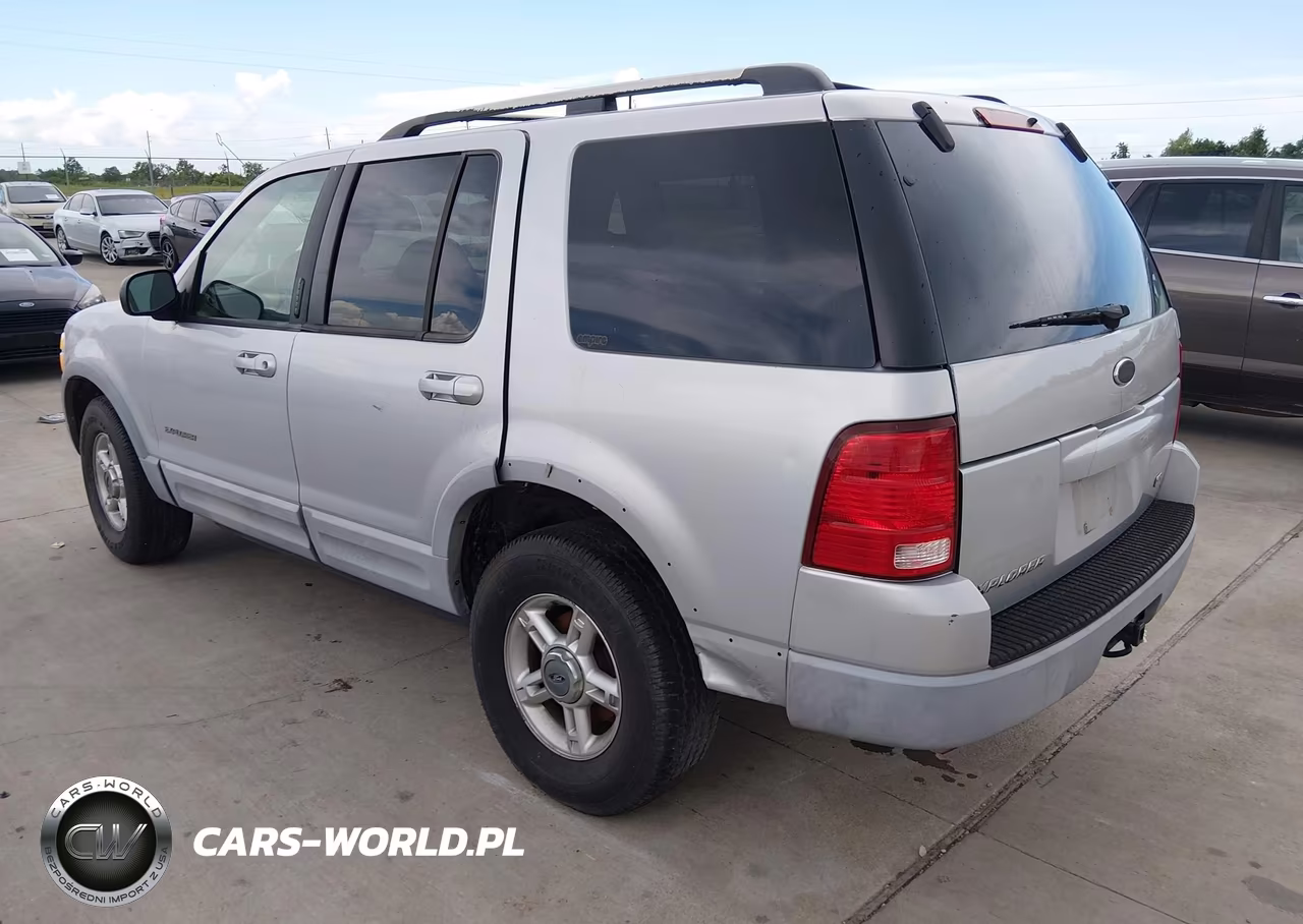 2002 Ford Explorer Xlt VIN:1FMZU63E92UA06103 - 3