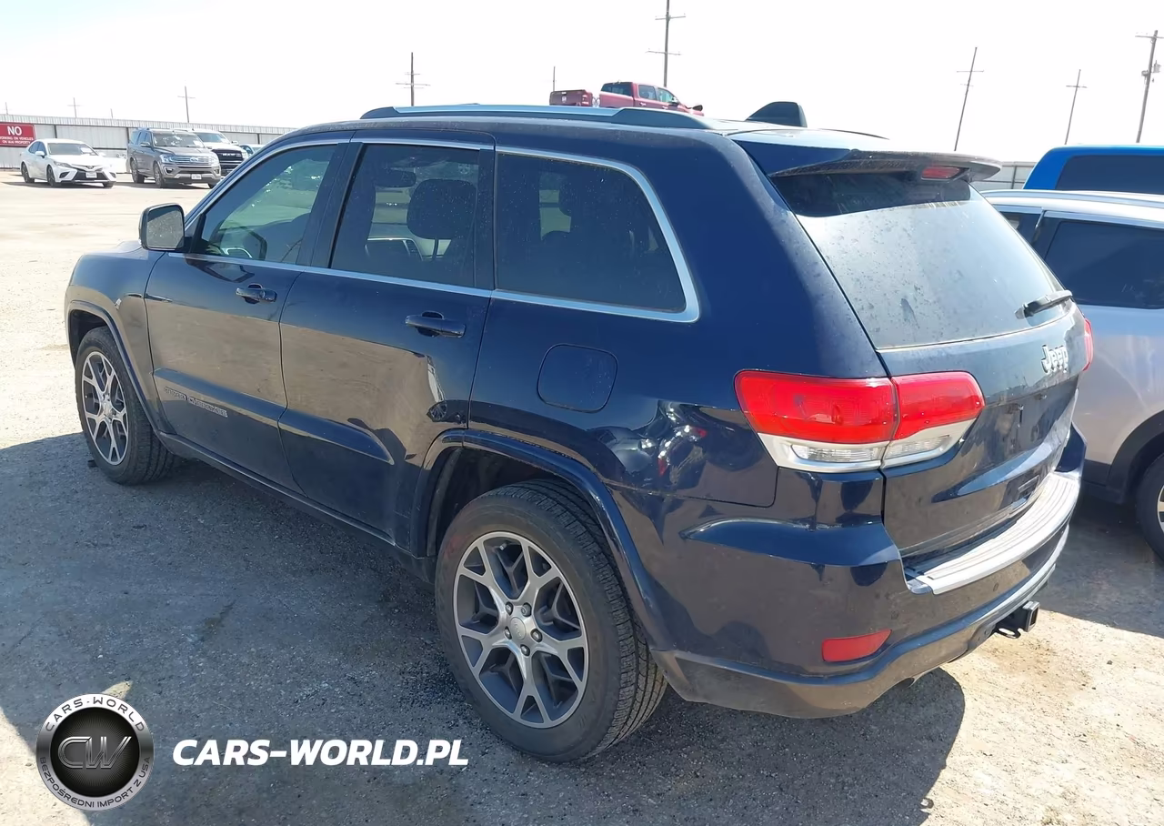 2018 Jeep Grand Cherokee Sterling Edition 4X2 VIN:1C4RJEBG9JC369886 - 3
