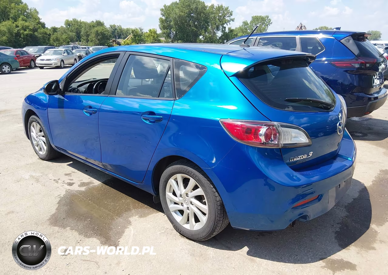 2012 Mazda Mazda3 I Touring VIN:JM1BL1L72C1661736 - 3