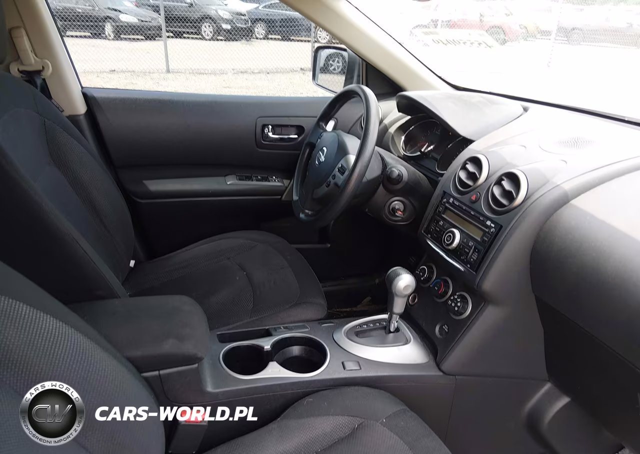 2015 Nissan Rogue Select S VIN:JN8AS5MT8FW662029 - 5