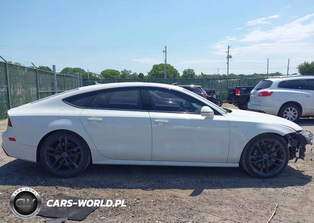 2017 Audi S7 4.0T Premium Plus VIN:WAUWFAFCXHN067930 - 13
