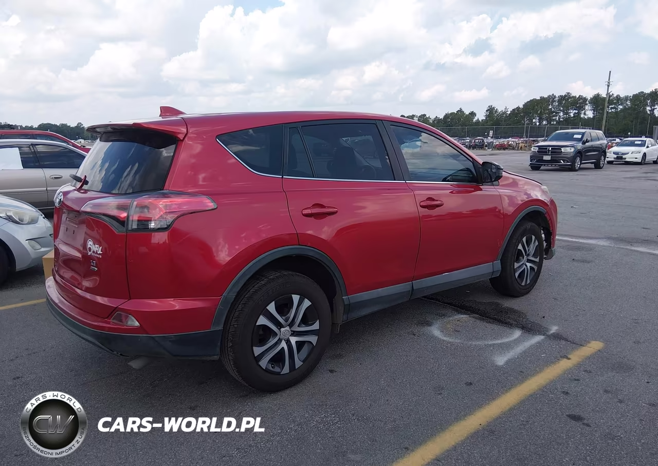 2017 Toyota Rav4 Le VIN:2T3BFREV5HW630751 - 4
