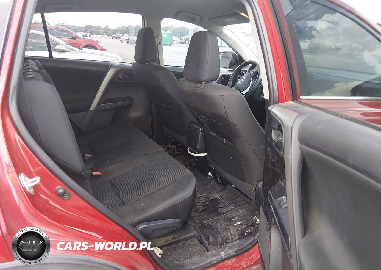 2017 Toyota Rav4 Le VIN:2T3BFREV5HW630751 - 8