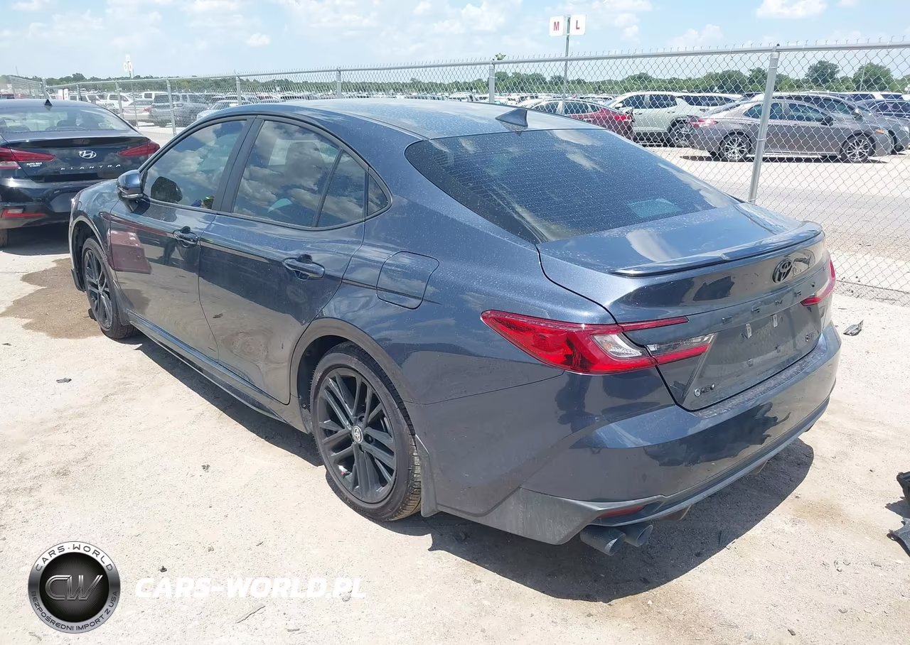 2026 Toyota Camry Se VIN:4T1DAACK6TU652552 - 3