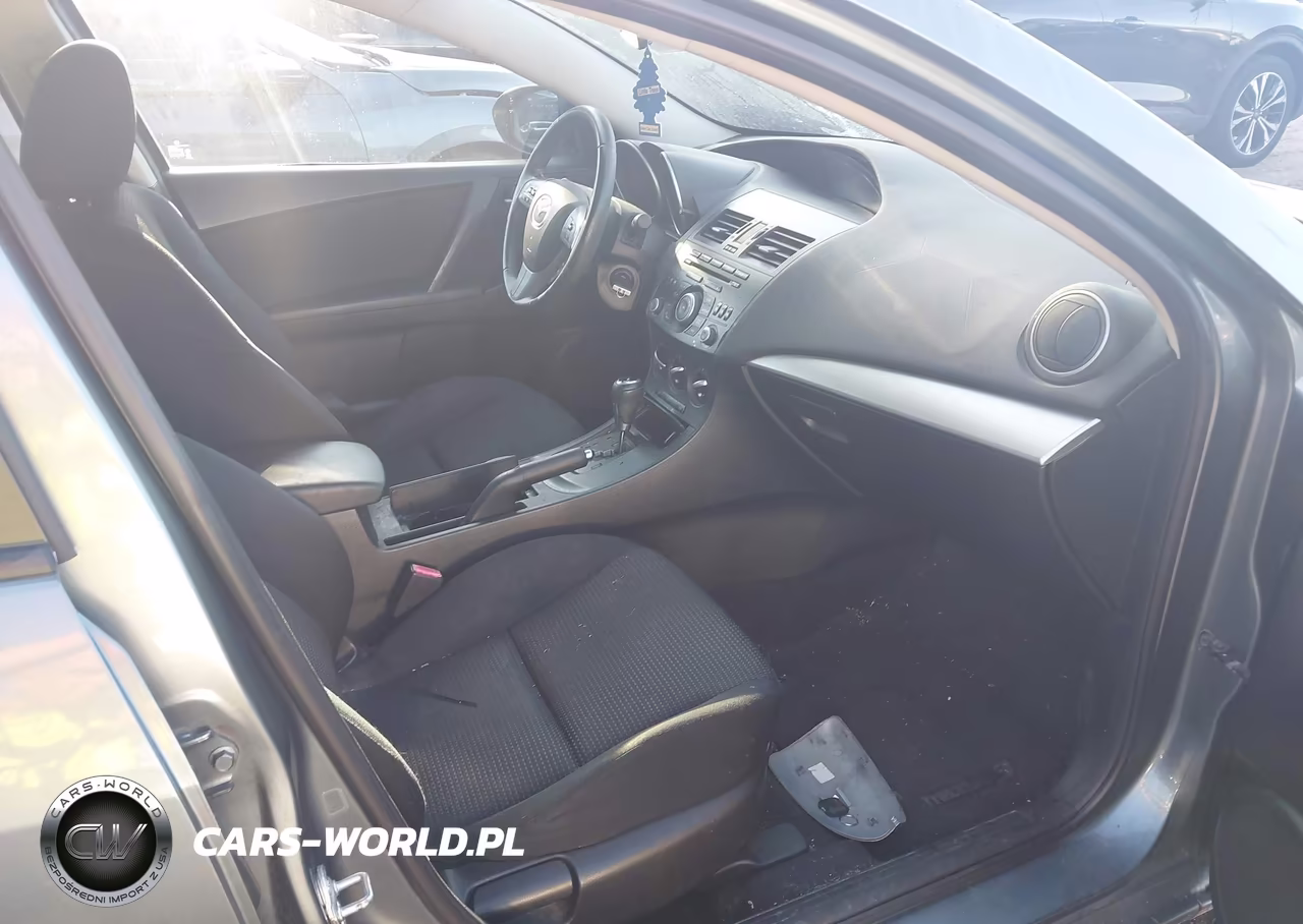 2012 Mazda Mazda3 I Touring VIN:JM1BL1V89C1575331 - 5