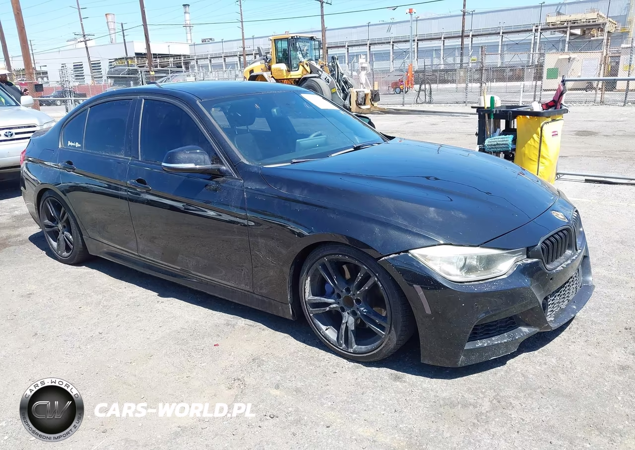 2014 BMW 335I – zdjęcie 1 z 16