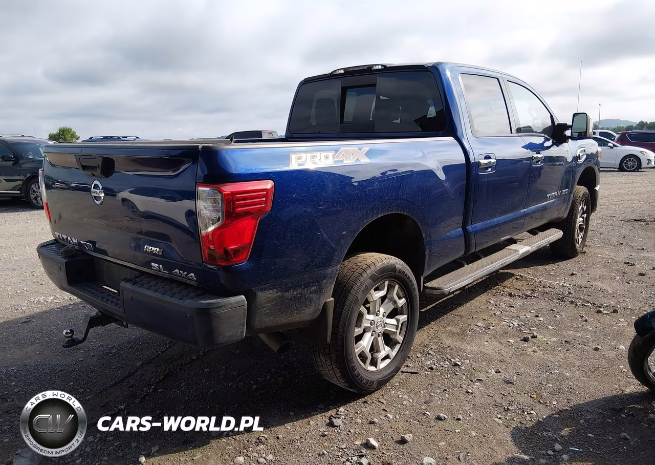 2016 Nissan Titan Xd Sl Diesel VIN:1N6BA1F41GN509840 - 4