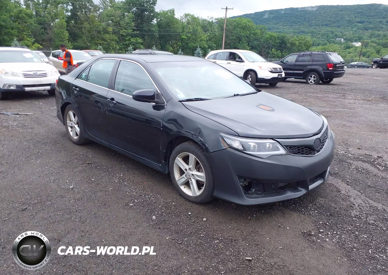 2012 Toyota Camry Se – zdjęcie 1 z 12