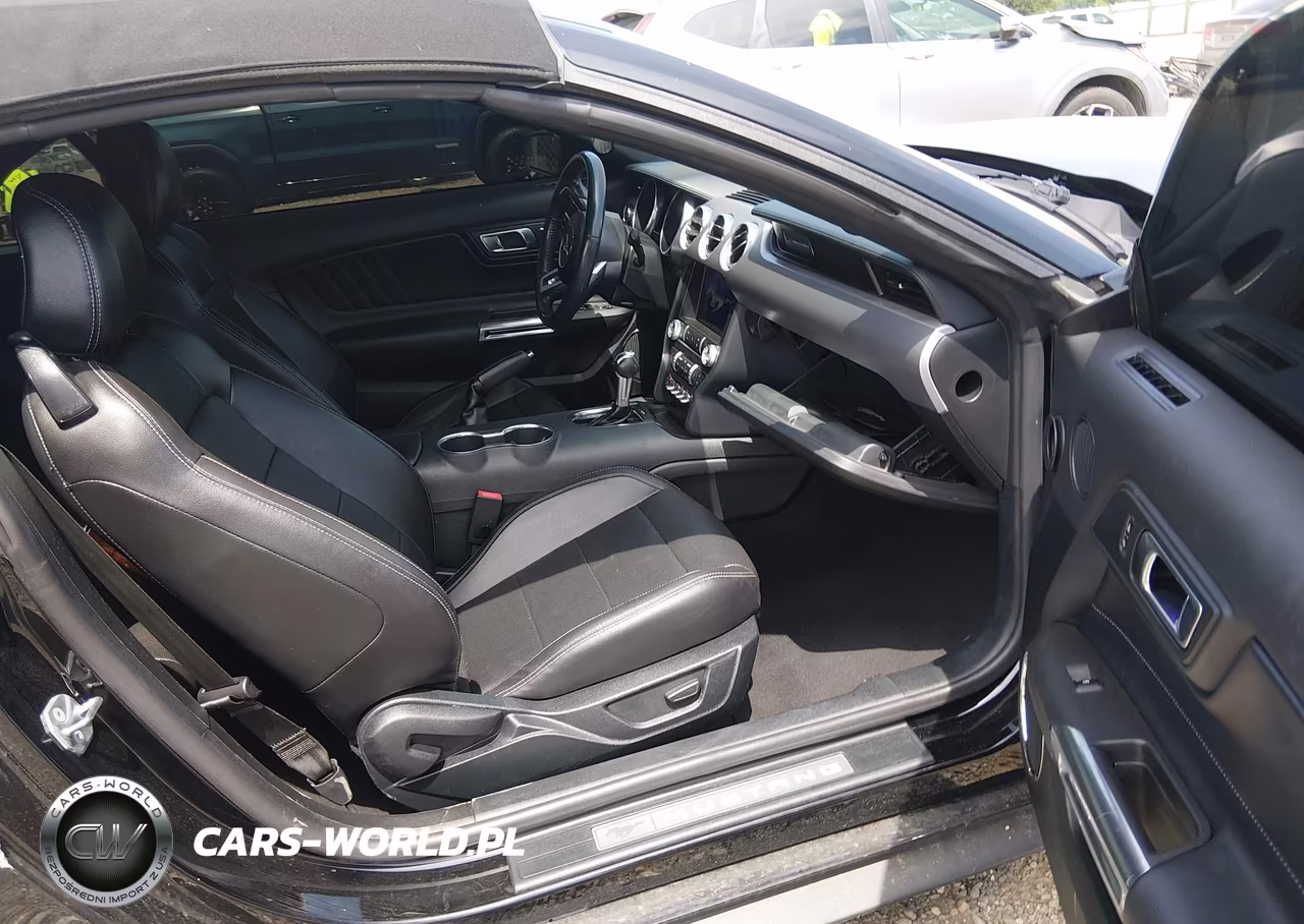 2023 Ford Mustang Ecoboost Premium VIN:1FATP8UH8P5109655 - 5