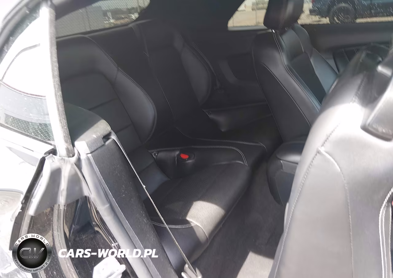 2023 Ford Mustang Ecoboost Premium VIN:1FATP8UH8P5109655 - 8