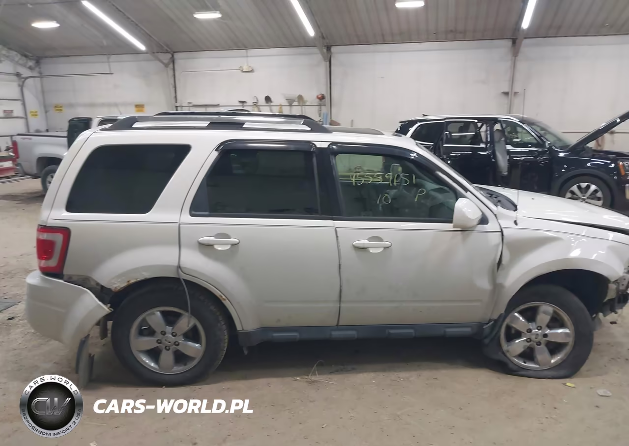 2010 Ford Escape Limited VIN:1FMCU9E74AKA04114 - 13