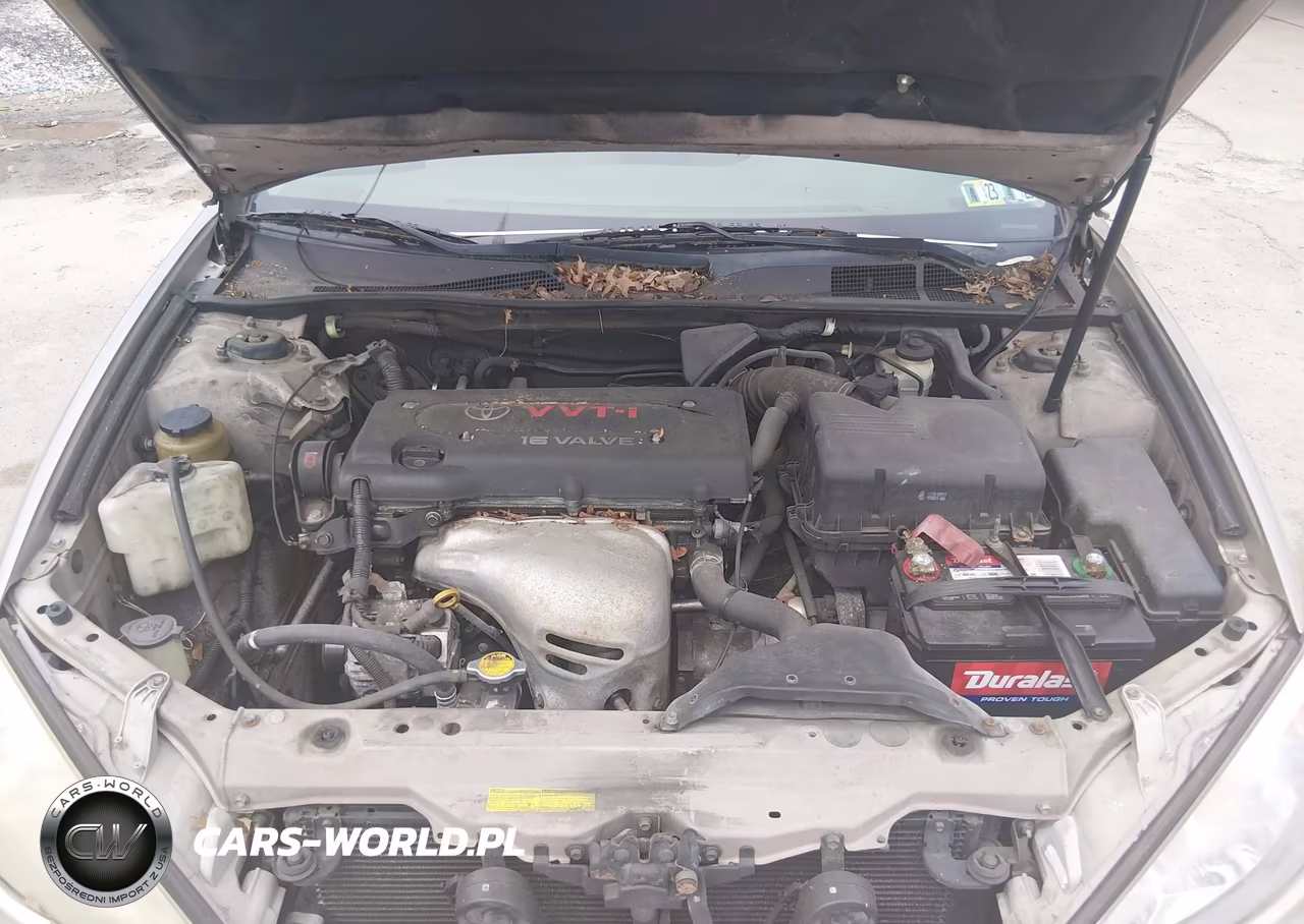 2003 Toyota Camry Le VIN:4T1BE32K23U242582 - 10