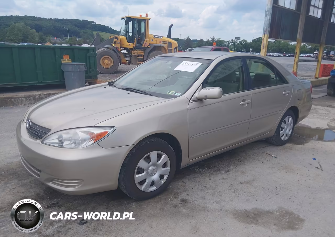 2003 Toyota Camry Le VIN:4T1BE32K23U242582 - 2