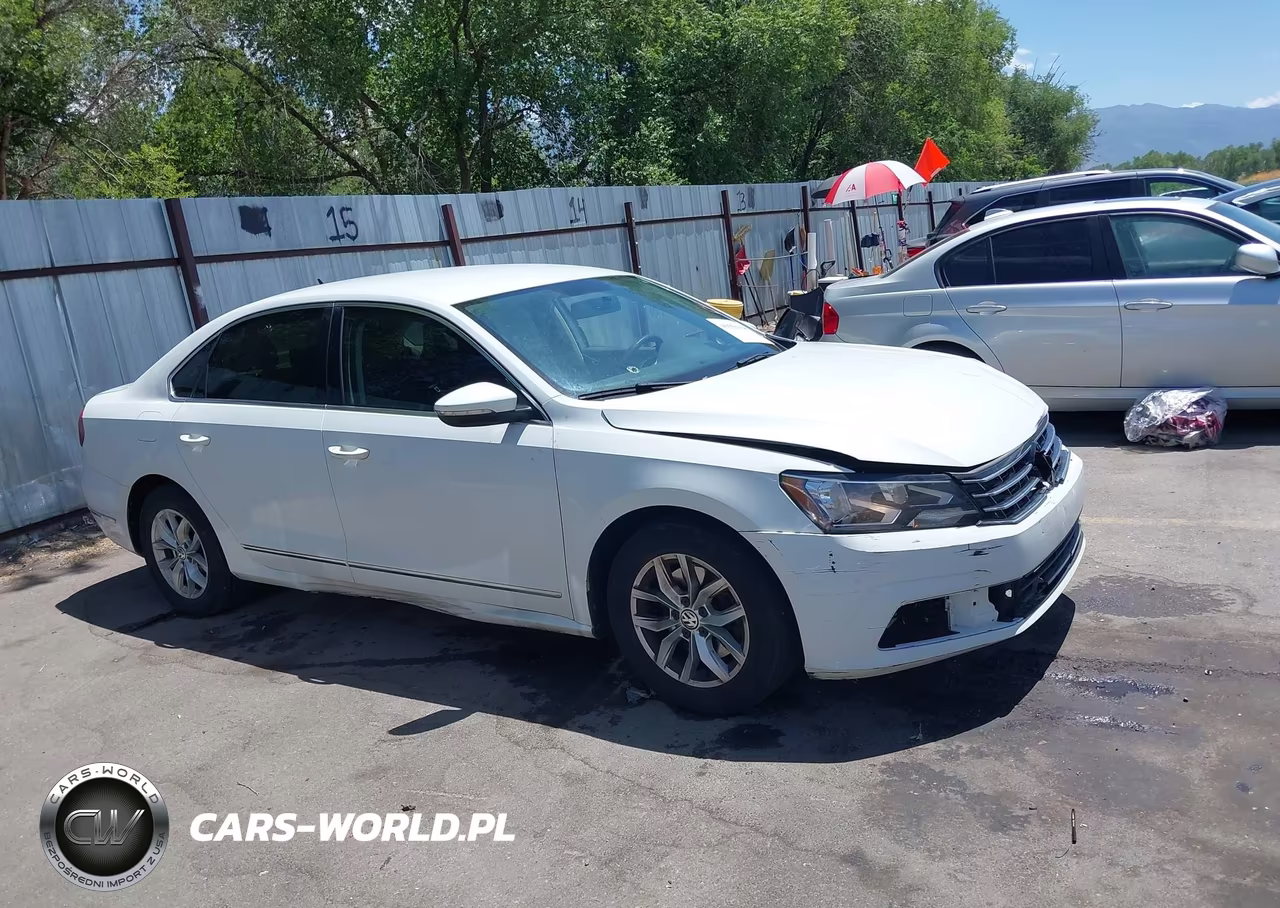 2017 Volkswagen Passat 1.8T S VIN:1VWAT7A36HC064676 - 13