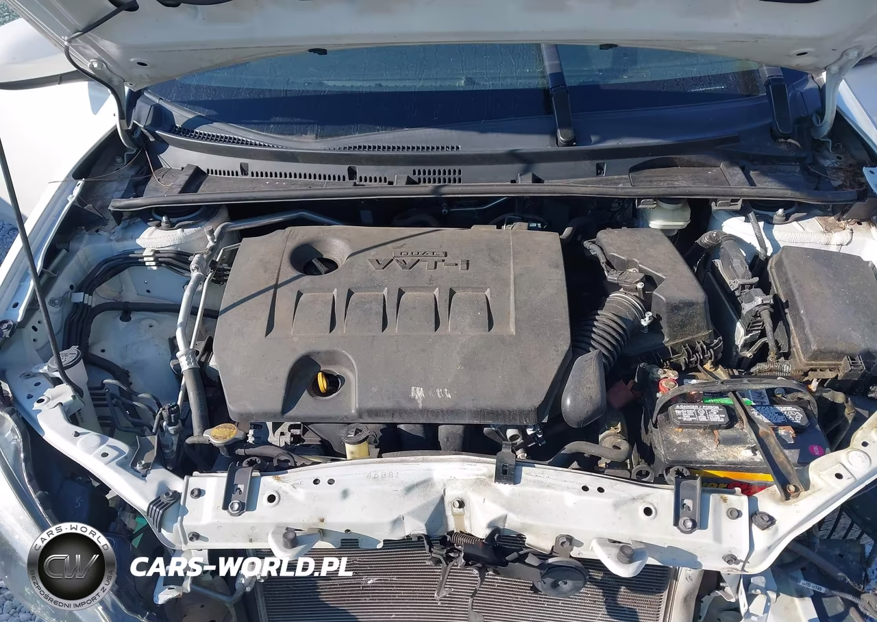 2017 Toyota Corolla Le VIN:5YFBURHE7HP672284 - 10