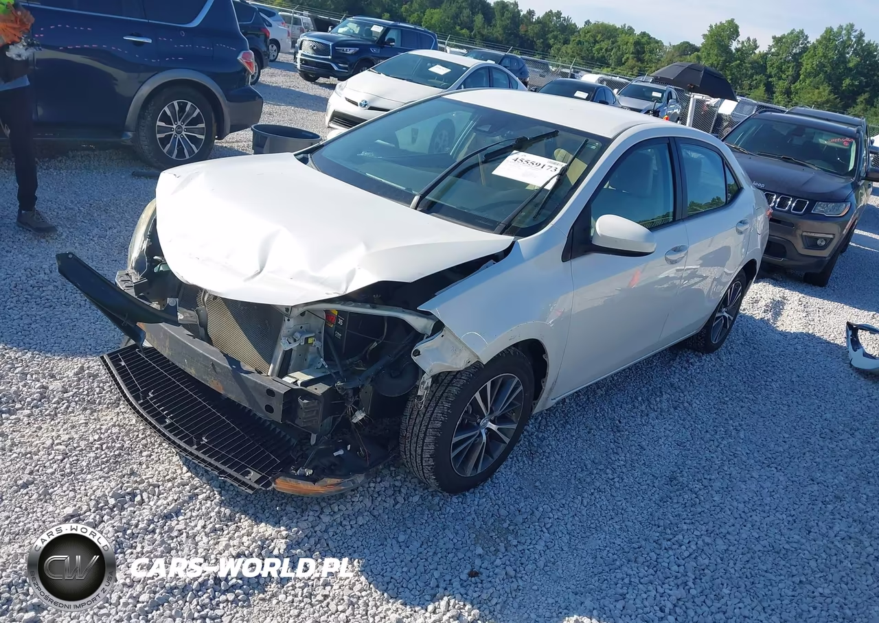 2017 Toyota Corolla Le VIN:5YFBURHE7HP672284 - 2