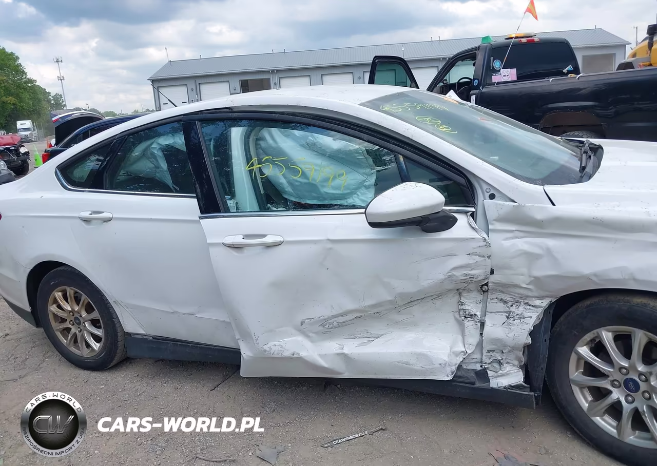 2016 Ford Fusion S VIN:3FA6P0G78GR240728 - 13