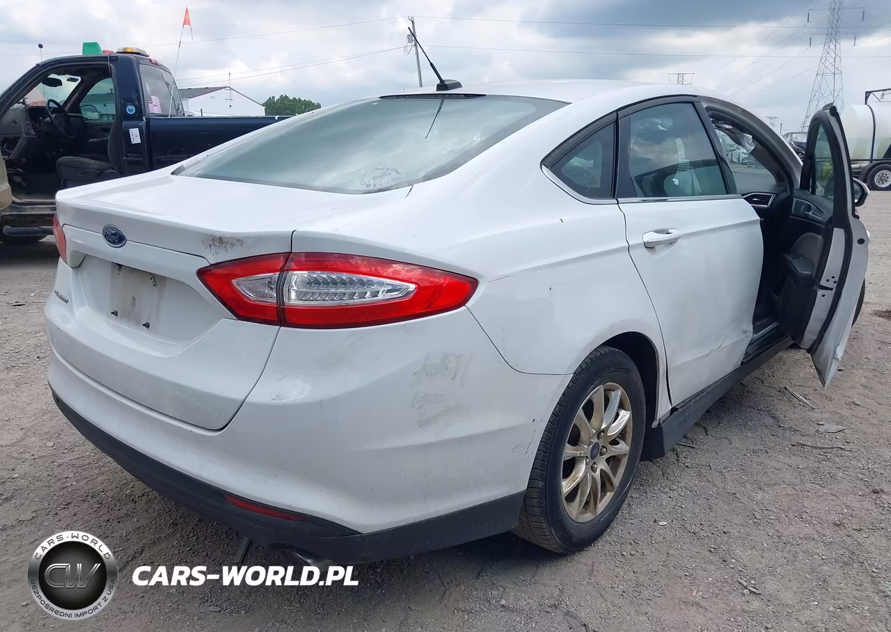 2016 Ford Fusion S VIN:3FA6P0G78GR240728 - 4