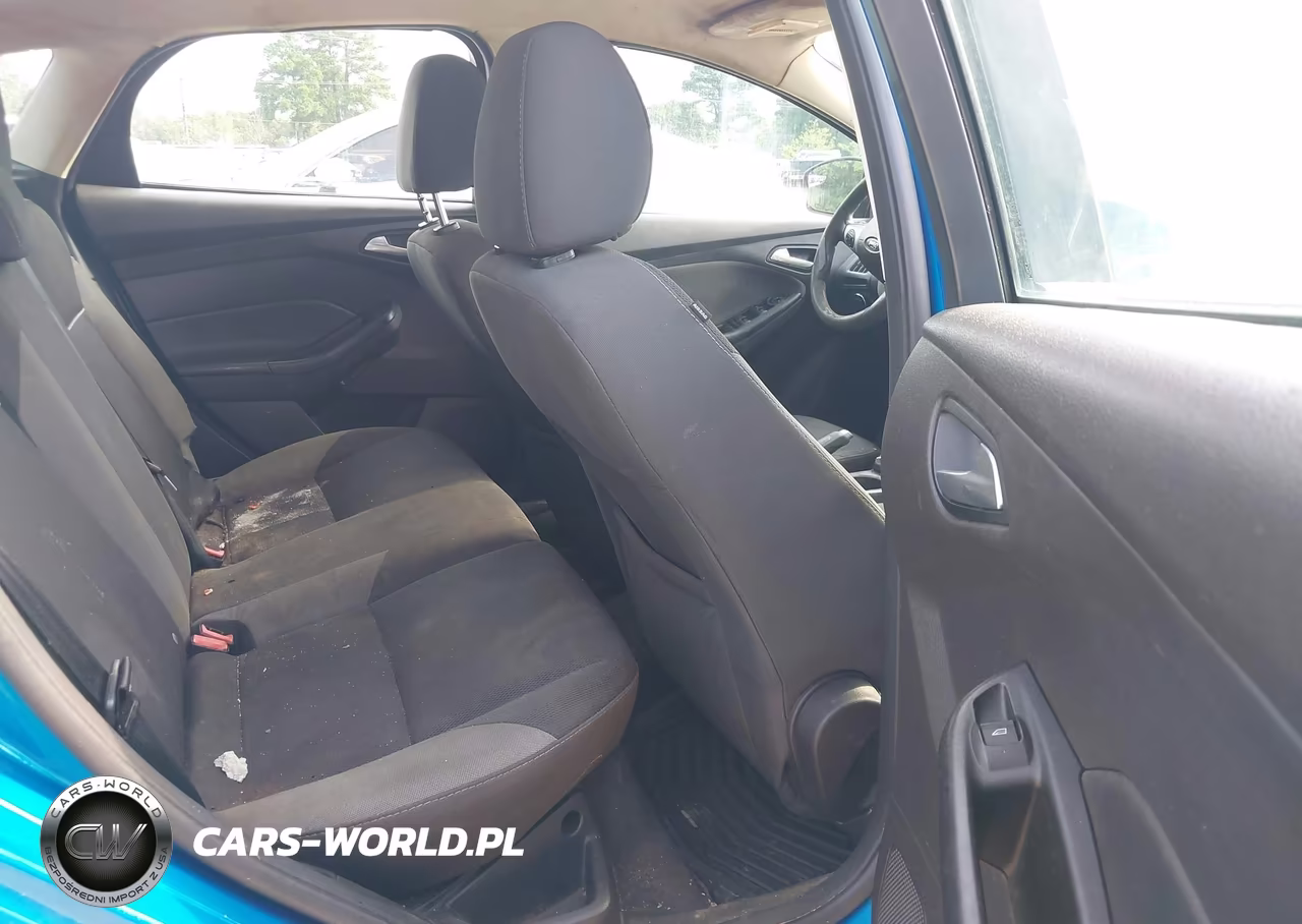 2014 Ford Focus Se VIN:1FADP3K27EL137767 - 8