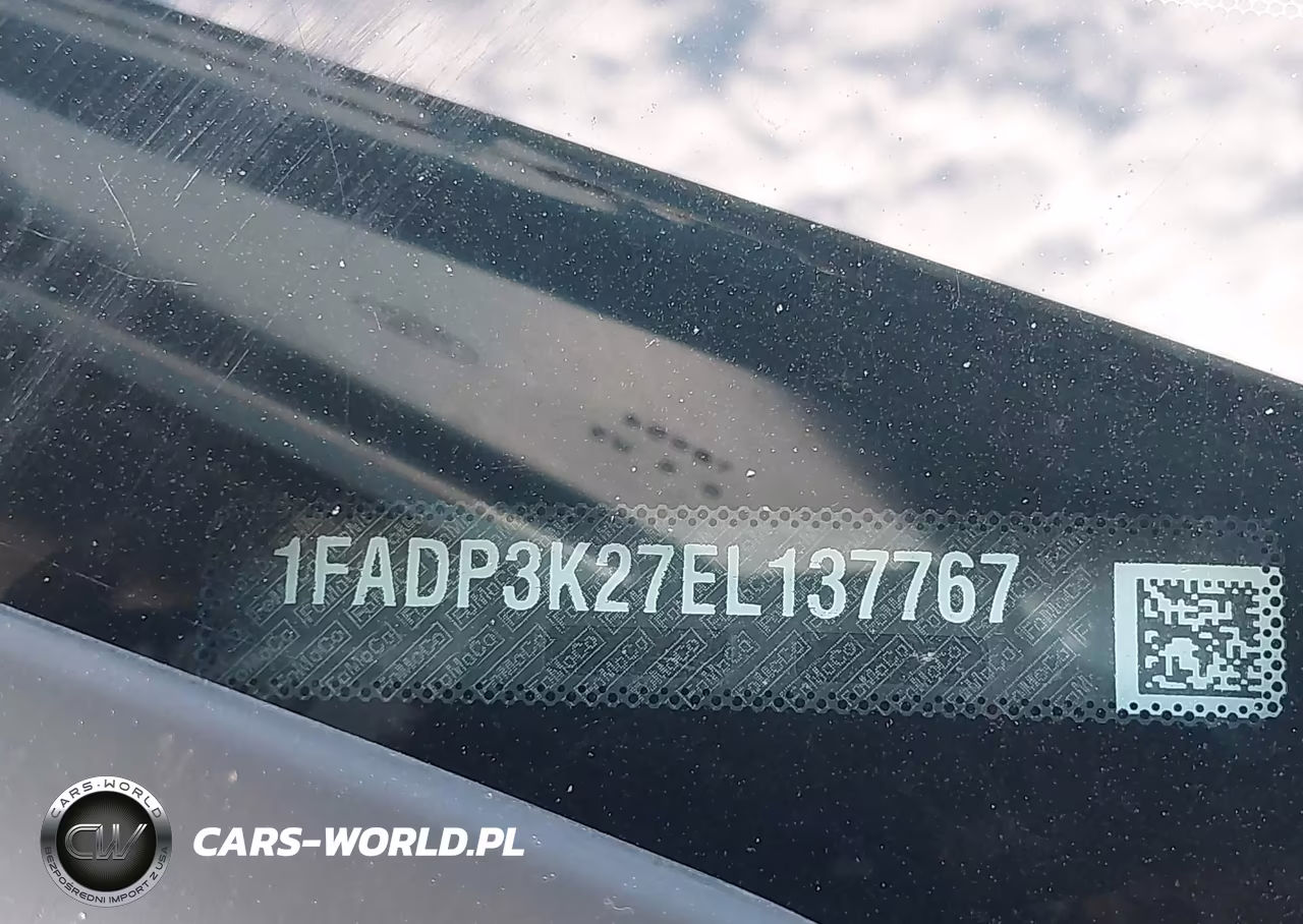 2014 Ford Focus Se VIN:1FADP3K27EL137767 - 9