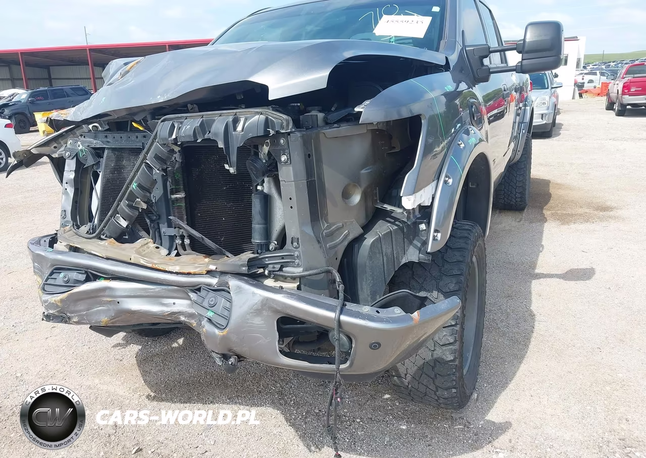 2019 Nissan Titan Xd Sv Diesel VIN:1N6BA1F41KN508292 - 19