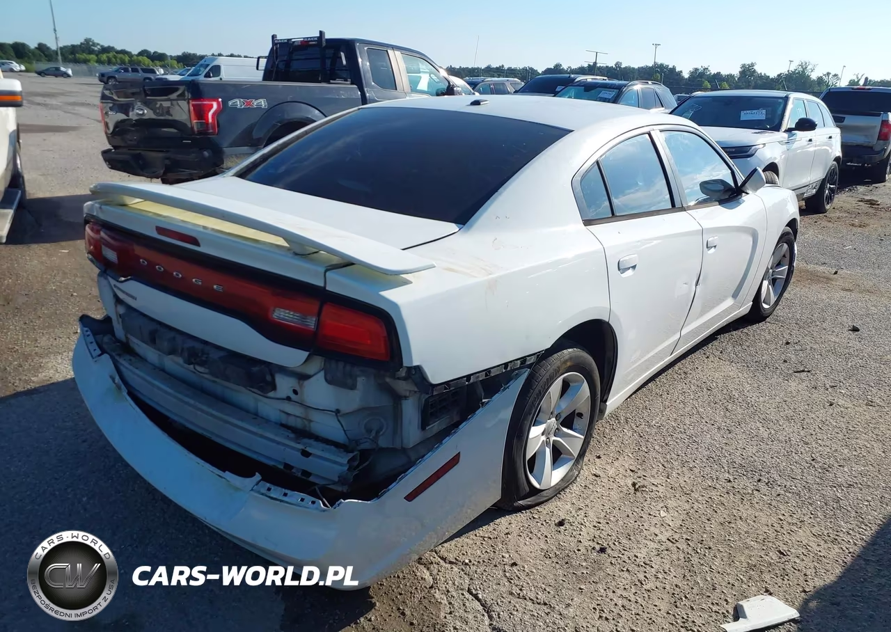 2013 Dodge Charger Se VIN:2C3CDXBG7DH526524 - 4